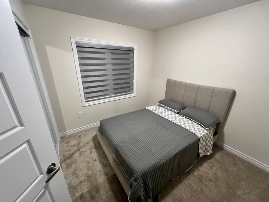 Niagara'S Entertainment House Villa Thorold ภายนอก รูปภาพ