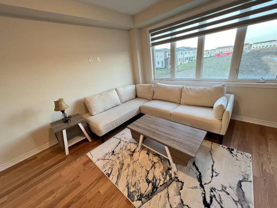 Niagara'S Entertainment House Villa Thorold ภายนอก รูปภาพ